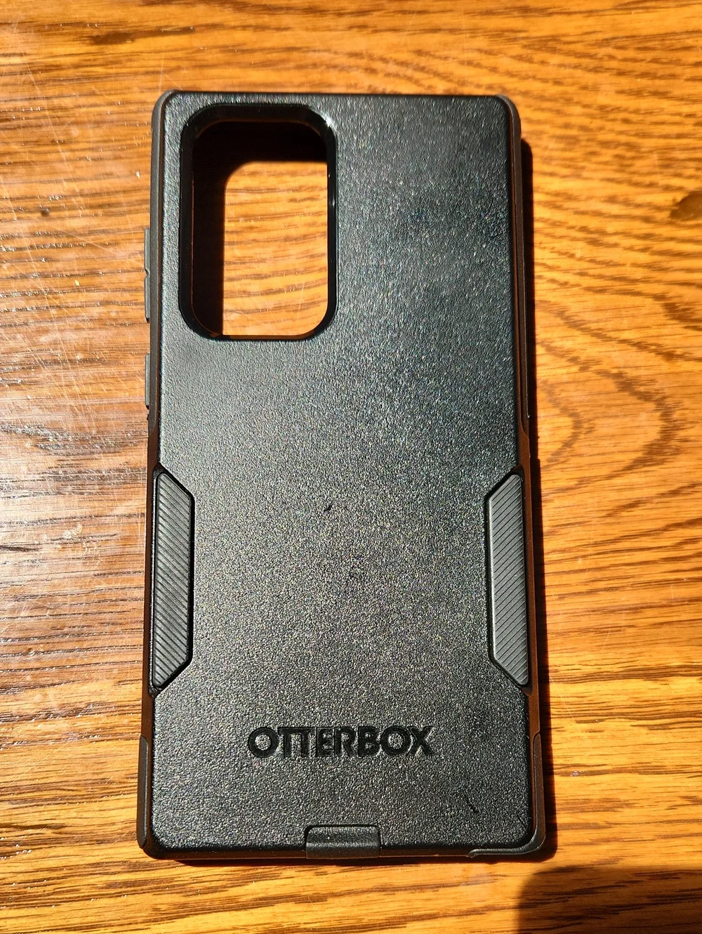 OtterBox Commuter Series Phone Case For Samsung Galaxy S22 Ultra